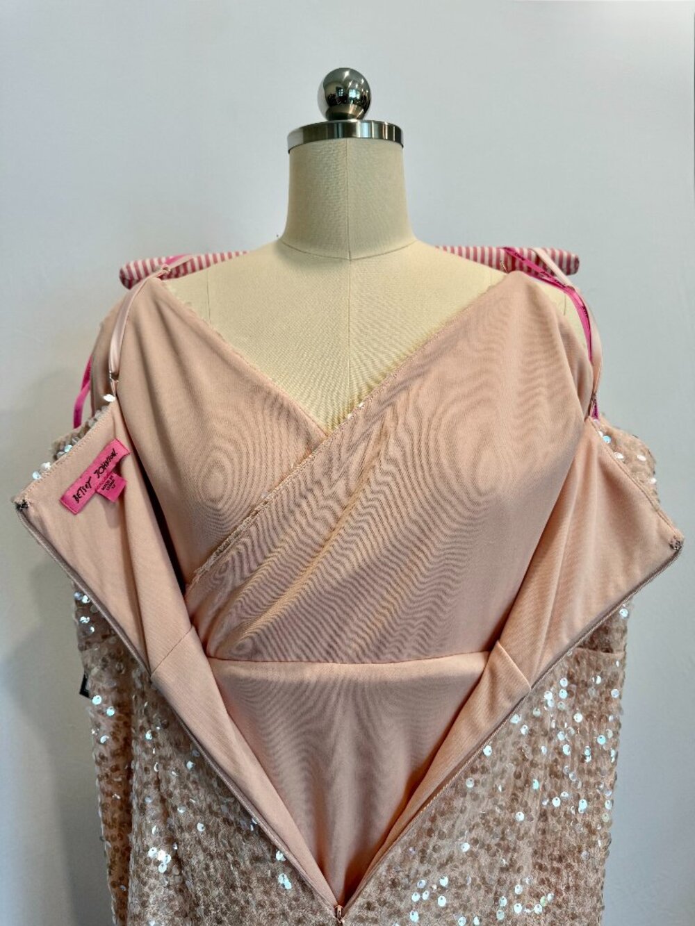Betsey Johnson Blush/Rose Gold Sequin Wrap Dress - Size 12 - New With Tags - Picture 8 of 8